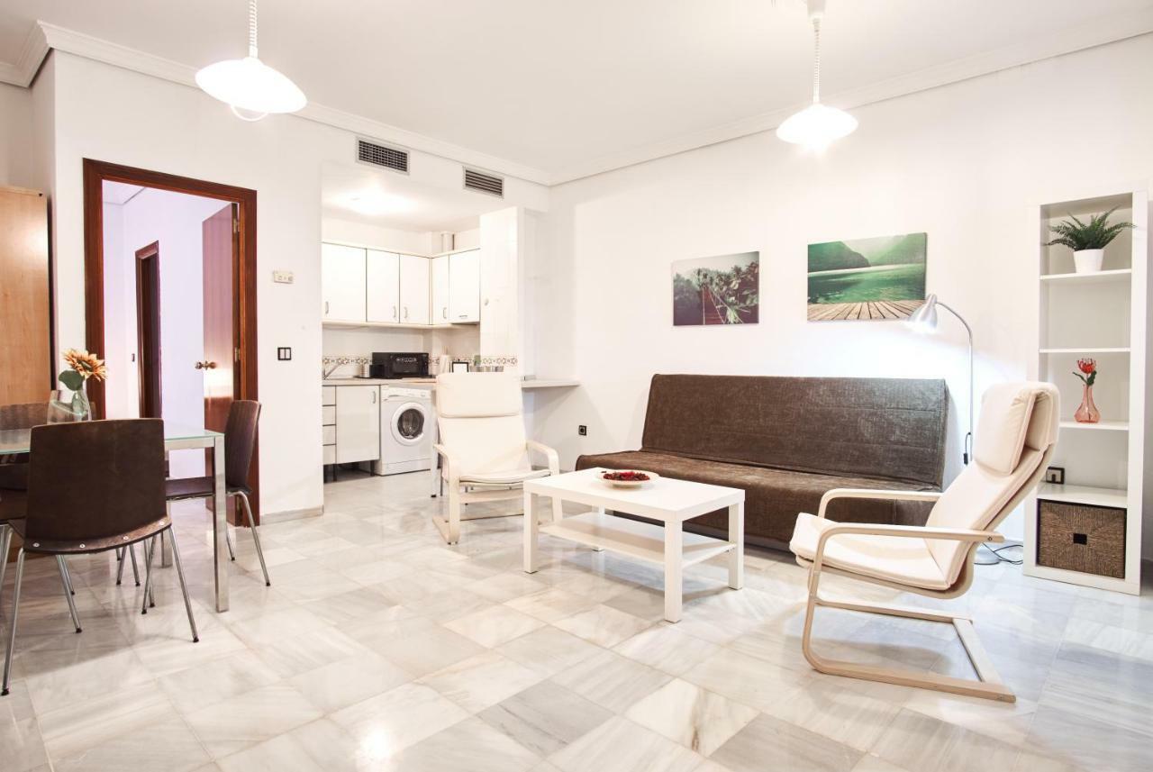 Pureza Oasis Suite Севилья Экстерьер фото